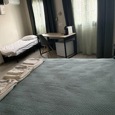Guest house Milana Girona