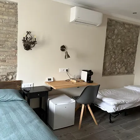Milana 3* Χιρόνα
