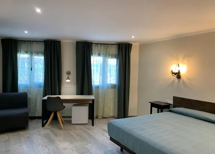 Milana 3* Χιρόνα