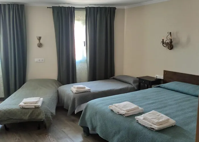 Milana Πανσιόν