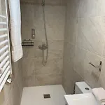 Casa de hóspedes Milana Girona