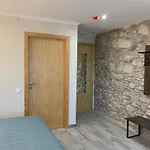 Casa de hóspedes Milana Girona