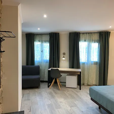 Milana 3* Жирона