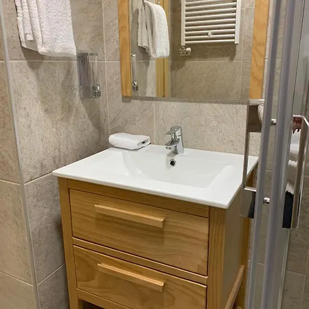 Milana 3* Gerona
