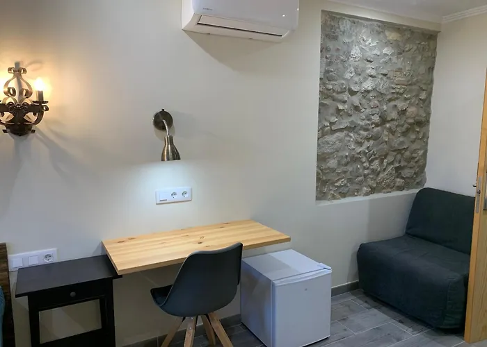 Milana 3* Gerona